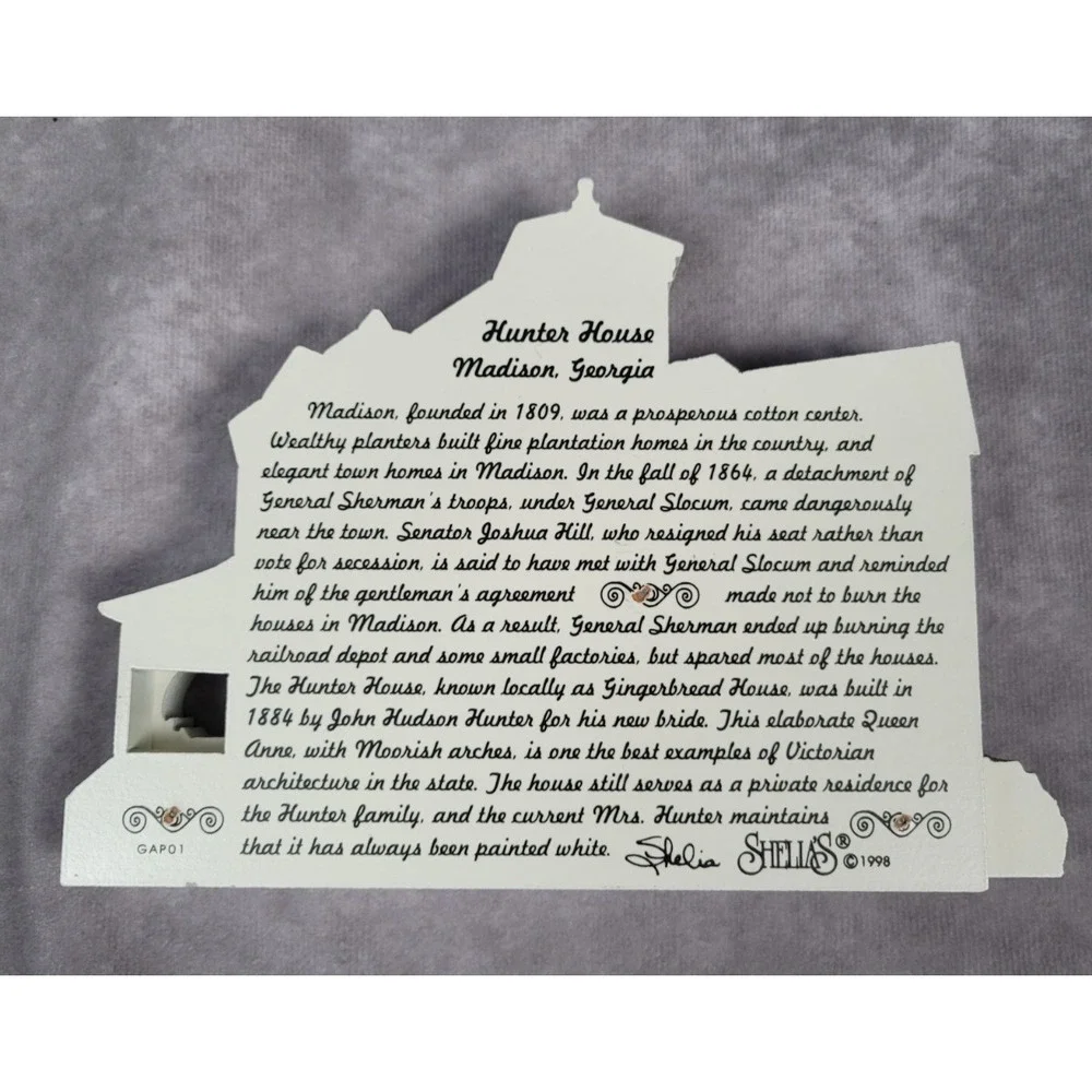 Vintage Sheila's Collectibles Hunter House Madison GA Cottagecore Plaque